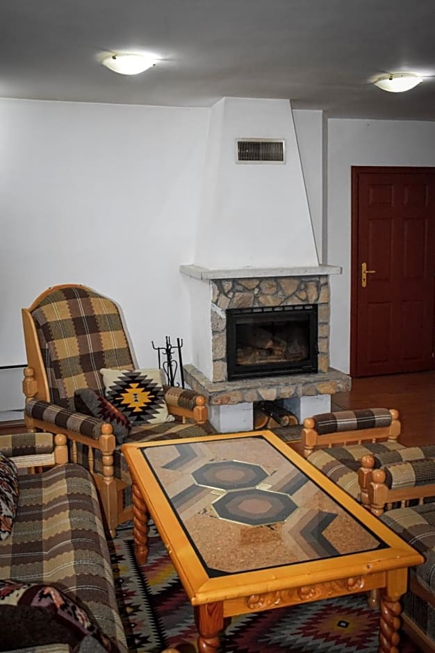 Хотел-механа Павлова къща