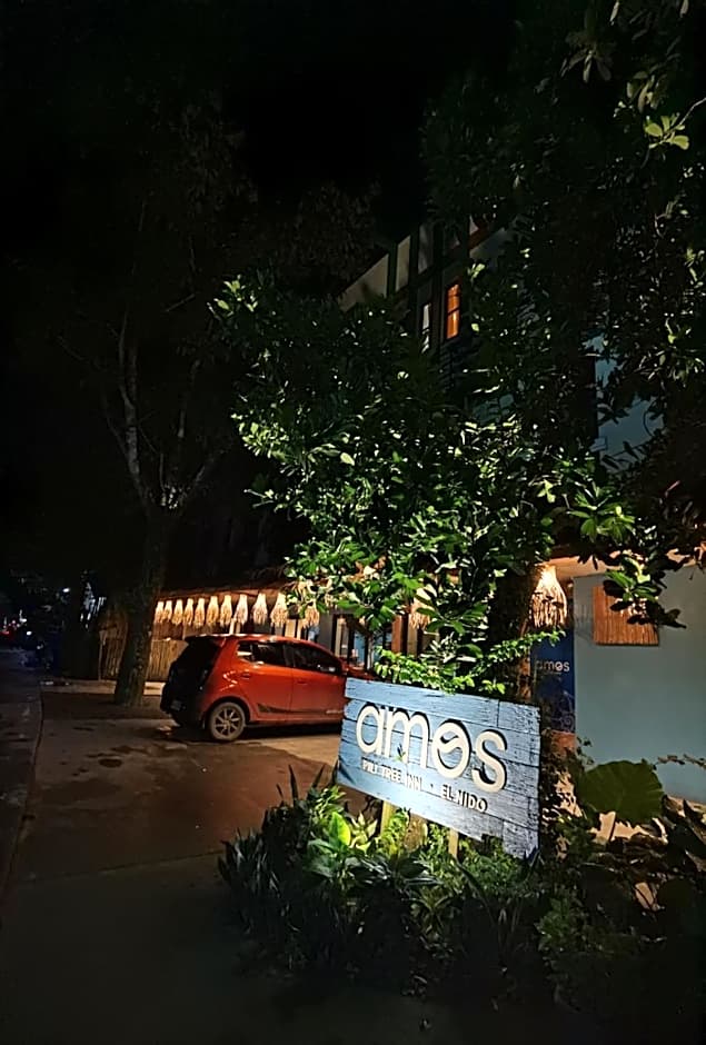 Amos Pili Tree Inn powered by Cocotel