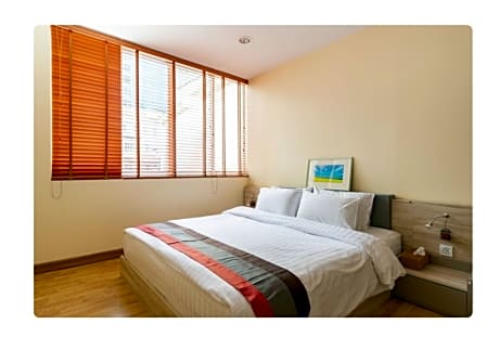 2-Bedroom Suite (2 King Beds)