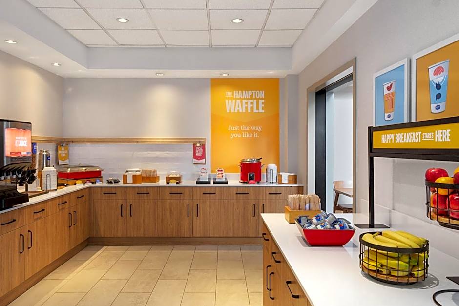 Hampton Inn & Suites by Hilton Langley-Surrey