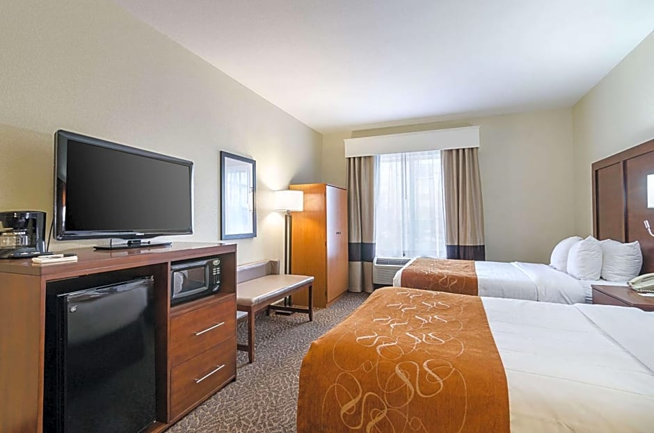Quality Suites Springdale West I-49