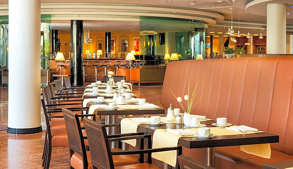 Radisson Blu Park Hotel And Conference Centre