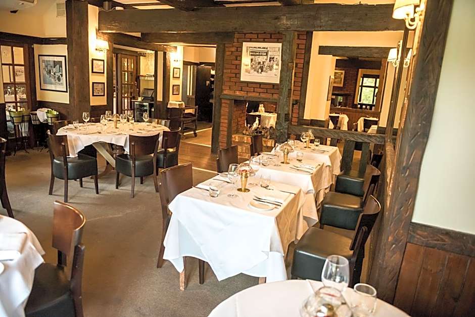 The Casa Hotel and Marco Pierre White Restaurant - Camberley West