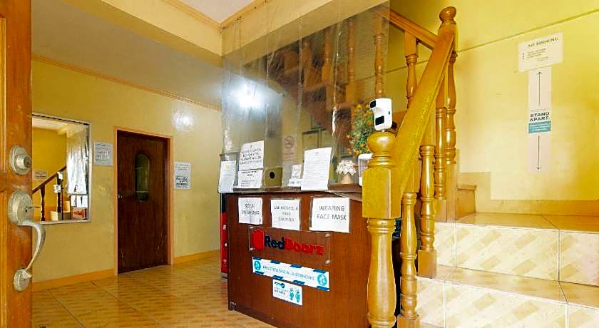 RedDoorz near SM Batangas City