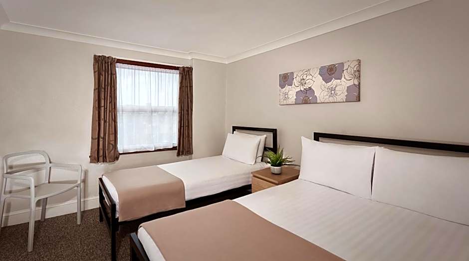 Photo 1 of 3 of Superior 1 Double Bed and 1 Twin Bed
