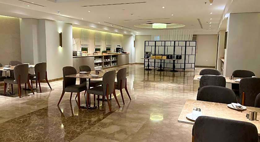 Gloria Hotel & Suites