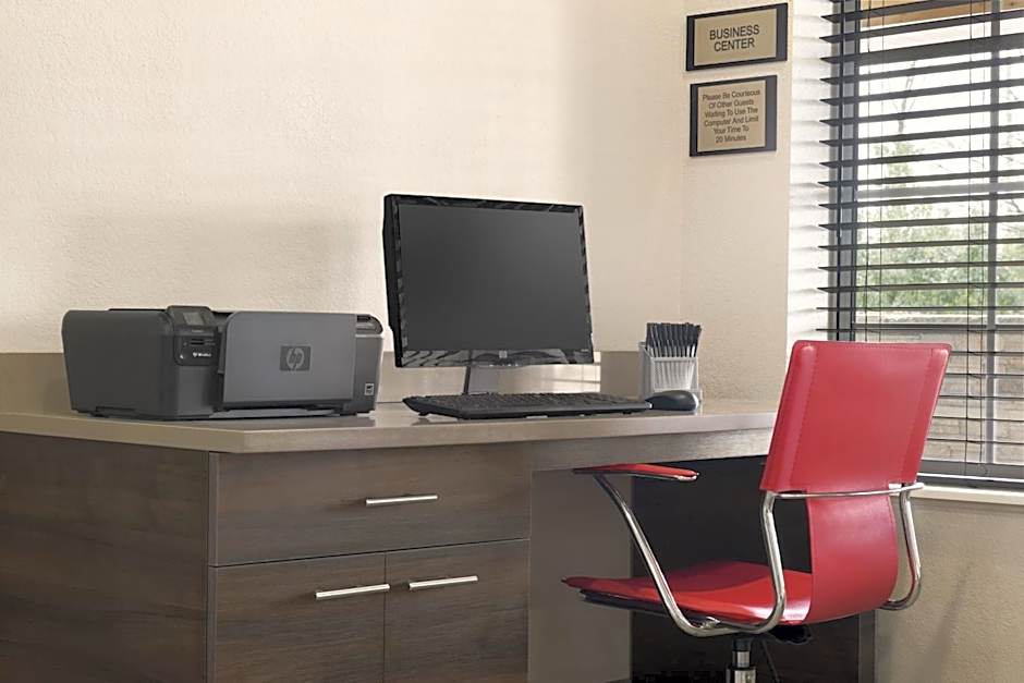 Country Inn & Suites by Radisson Romeoville I-55