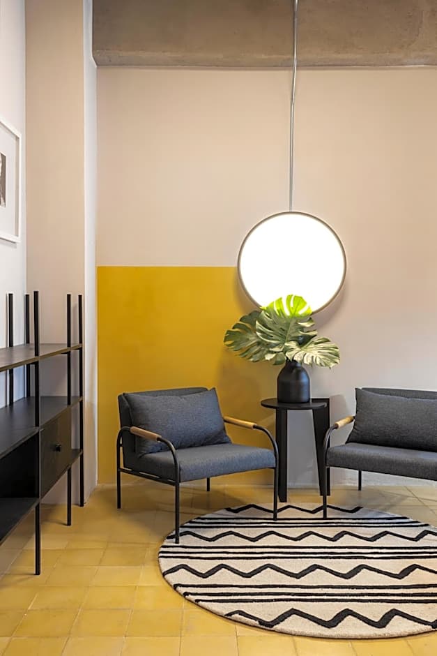 Paradise Flat Witgdl