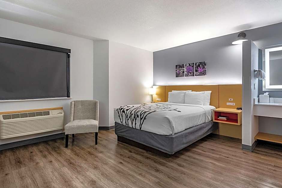 Sleep Inn & Suites