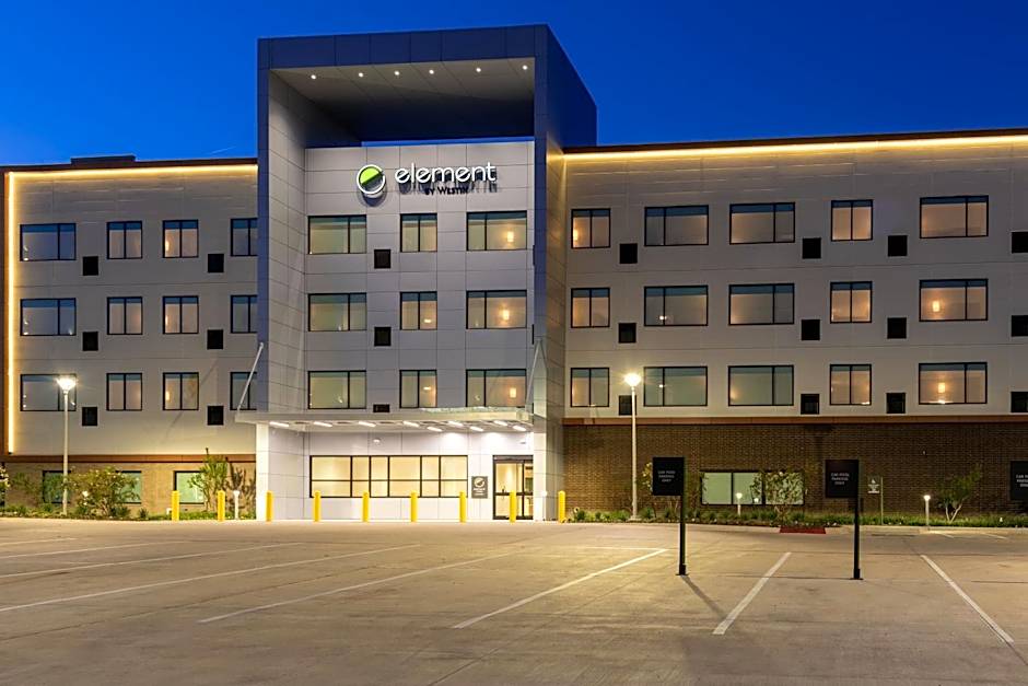 Element Dallas Richardson