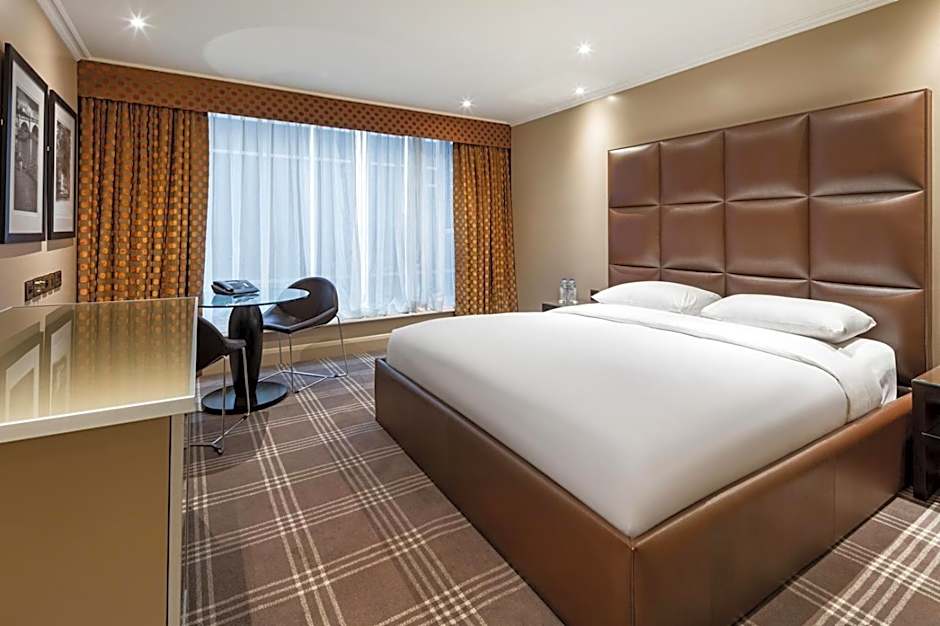 Radisson Blu Edwardian Heathrow, Heathrow Airport