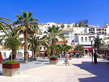 PEDRO SAMORA - Alojamientos en ALBUFEIRA