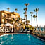 Pacific Terrace Hotel