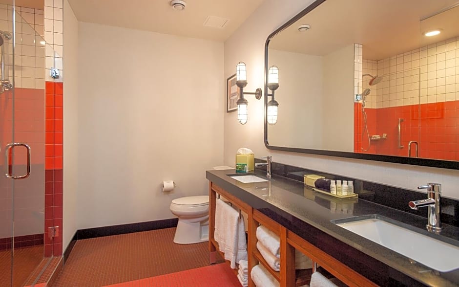 Hotel Indigo Madison Downtown By IHG