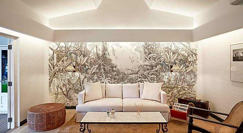 Paradise Cove Boutique Hotel