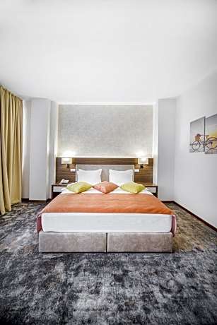 Superior Double or Twin Room with Terrace