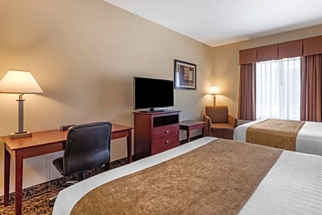2 Queen Beds, Non-Smoking, Microwave And Refrigerator, High Speed Internet Access, Full Breakfast