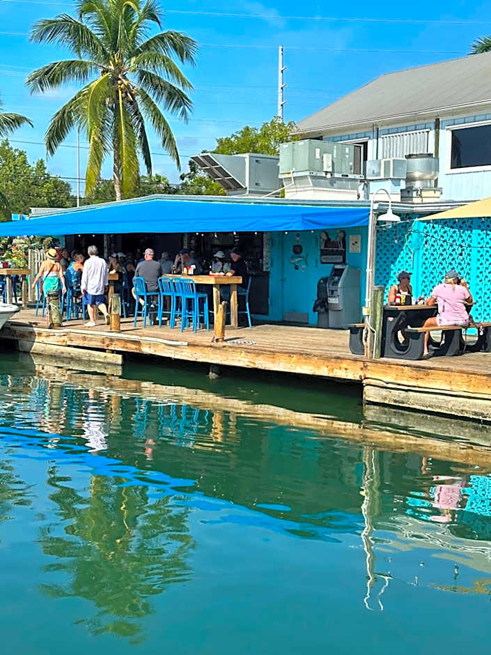 Aqua Lodges At Hurricane Hole Marina