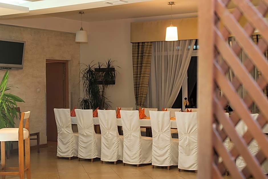 Hotel Marand