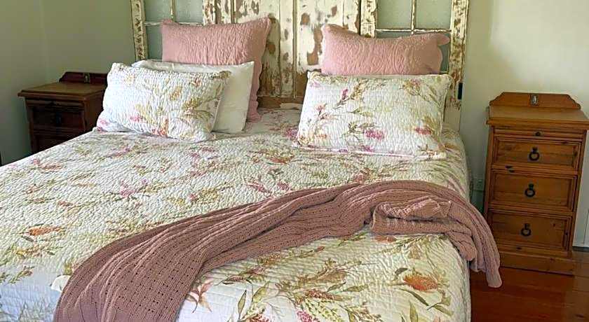 Noosa Hinterland Escape