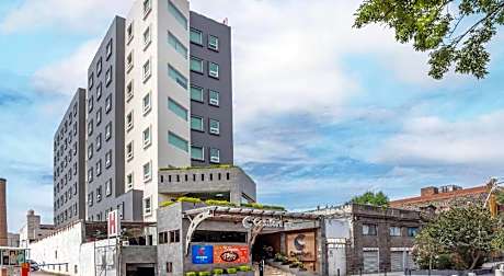 Comfort Inn Puebla Centro Histórico