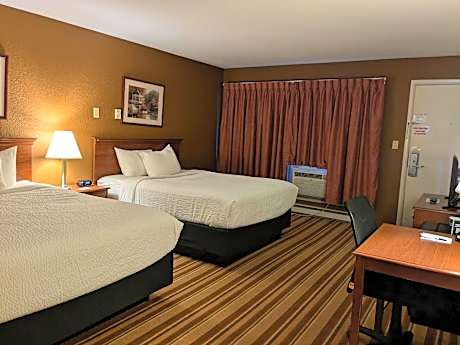 2 Queen Beds Exterior Access Non Smoking