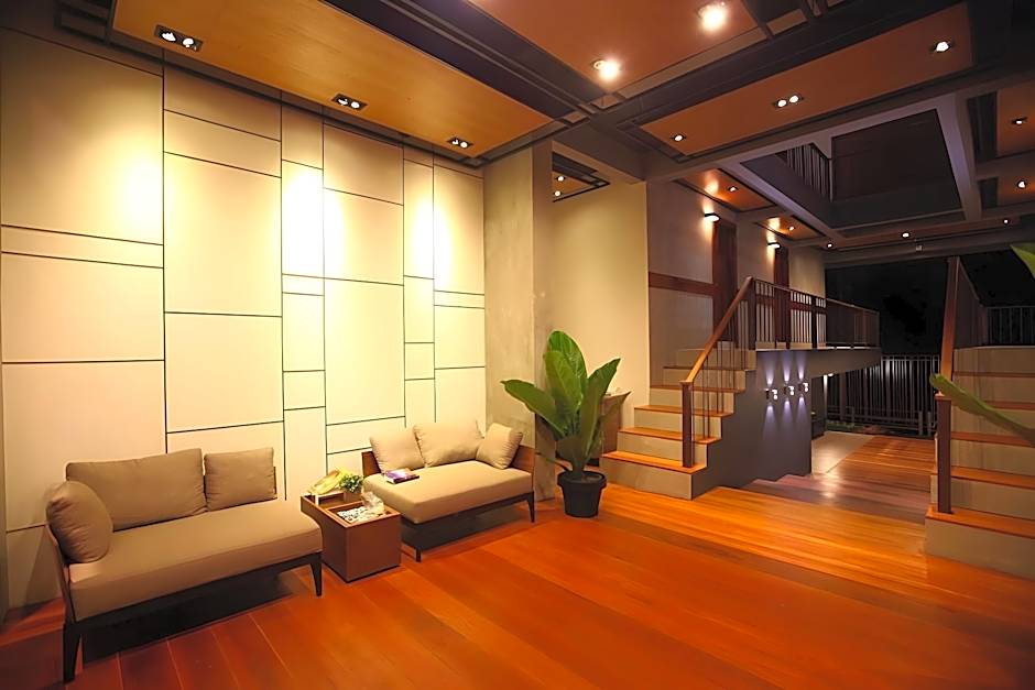 Chic Chiangkhan Hotel