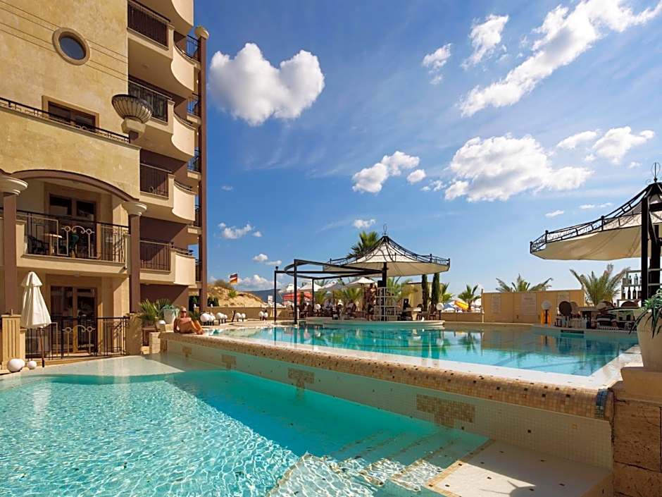 Hotel Golden Ina - All Inclusive - Beachfront