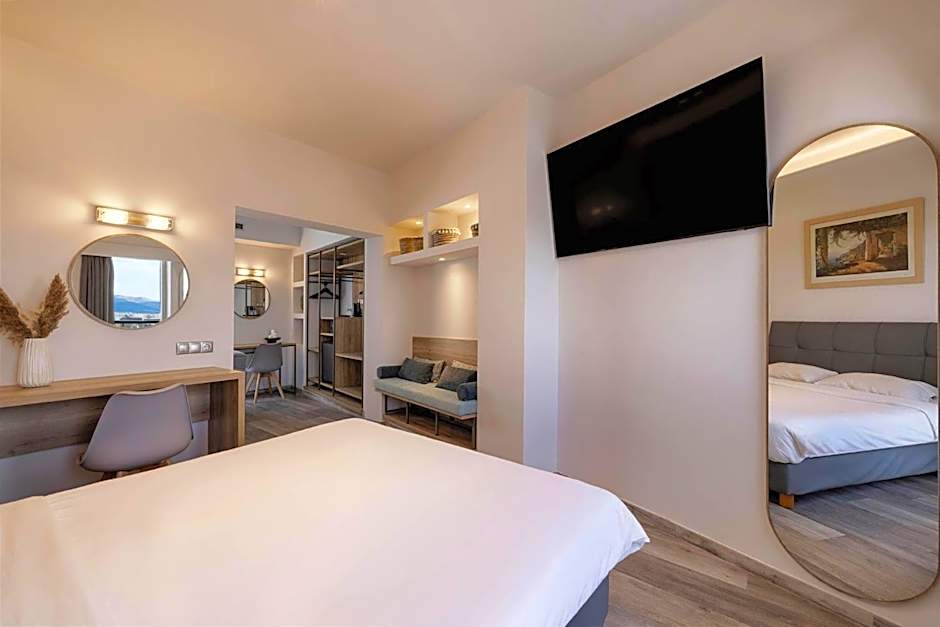 Xenophon Hotel