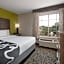 La Quinta Inn & Suites by Wyndham Atlanta Stockbridge