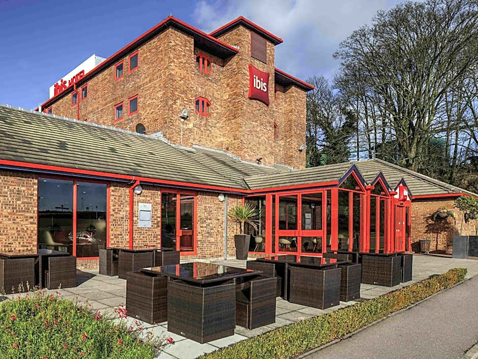 ibis London Luton Airport