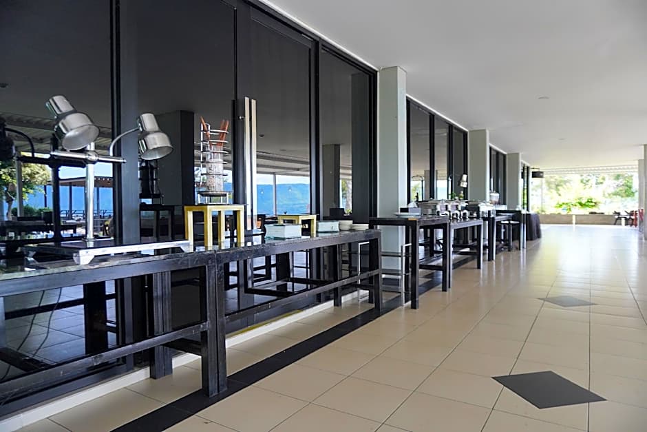 Hotel Patra Parapat
