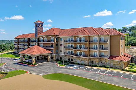 La Quinta Inn & Suites by Wyndham Marble Falls