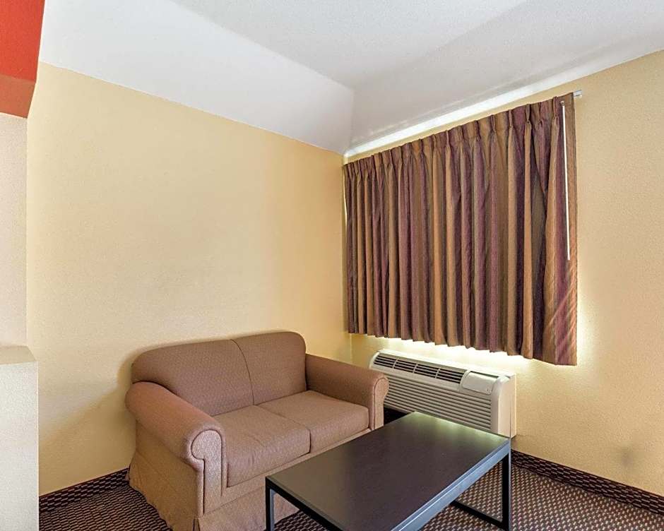 Rodeway Inn & Suites Humble
