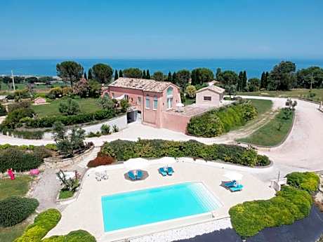 Nontiscordardimé B&B Villa Agriturismo