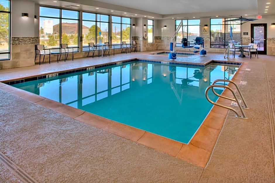 Hampton Inn Suites Flagstaff East