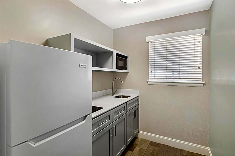 Best Western Plus Chesapeake Bay - Norfolk