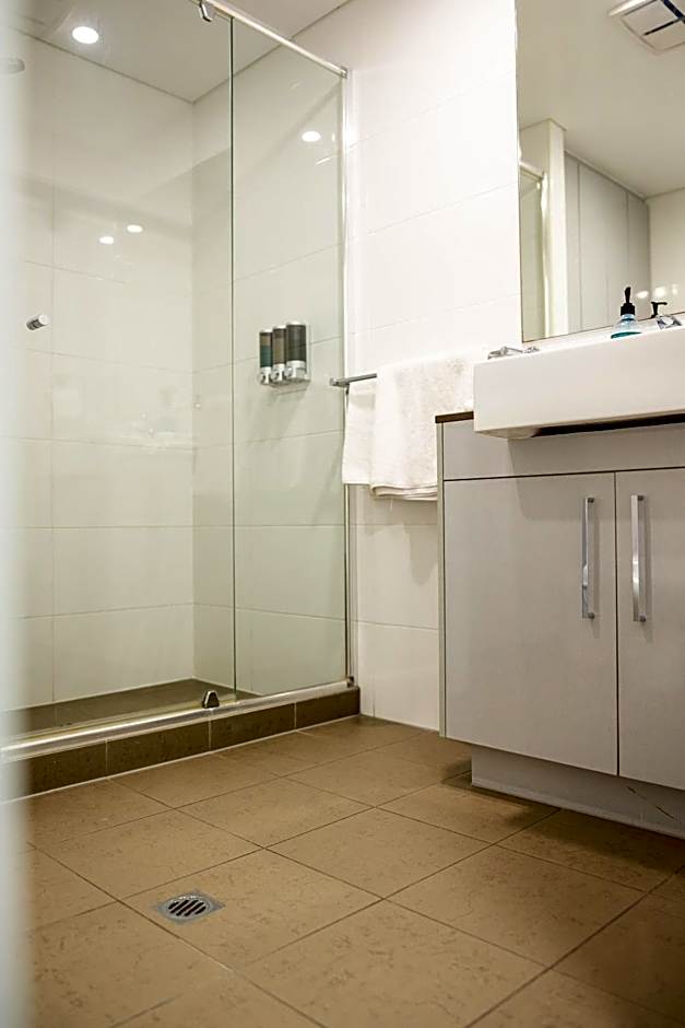 Baileys Serviced Apartments