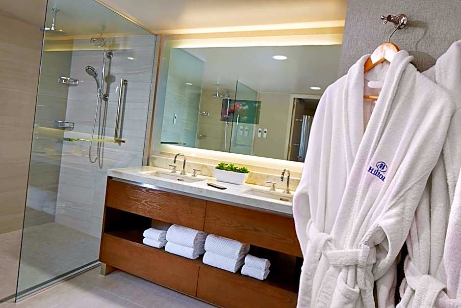 Hilton Long Beach