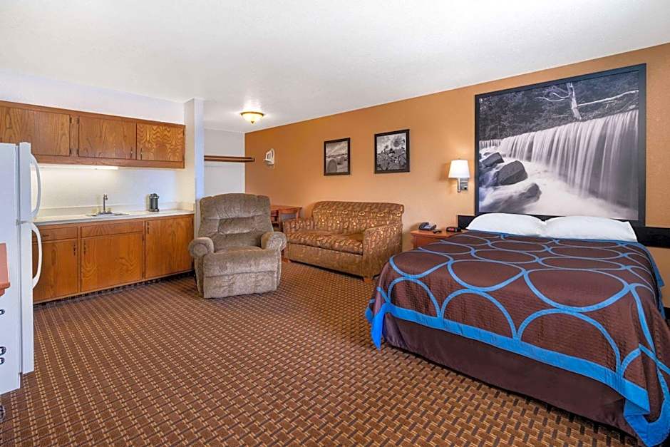 Super 8 by Wyndham Goodland