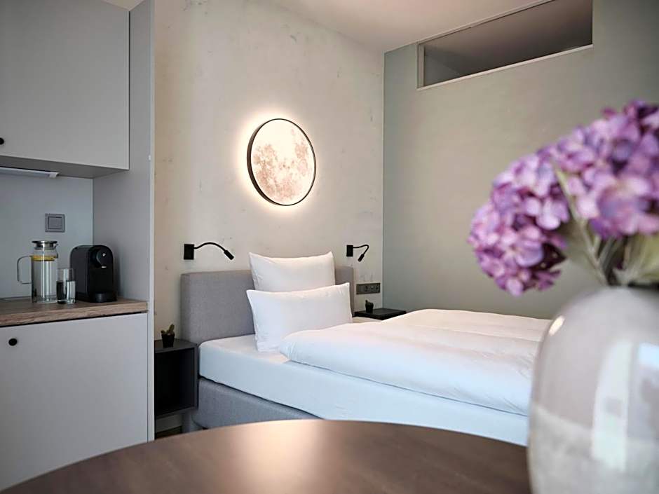PHIL & MAX Hotels und Apartments Messe