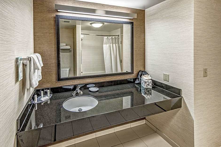 Fairfield Inn & Suites by Marriott Austin Northwest/The Domain Area