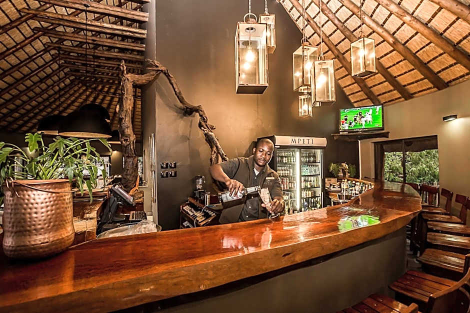 Mpeti Lodge