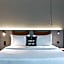 Moxy Frankfurt City Center