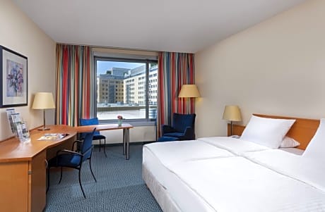 Classic Single Room