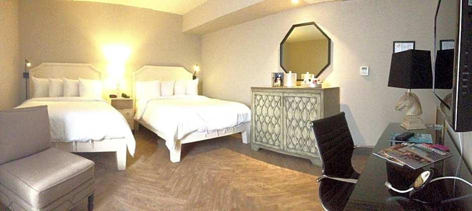 Hollywood Hotel