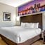 Clarion Pointe
