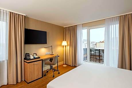 Standard Double Room with View and Terrace