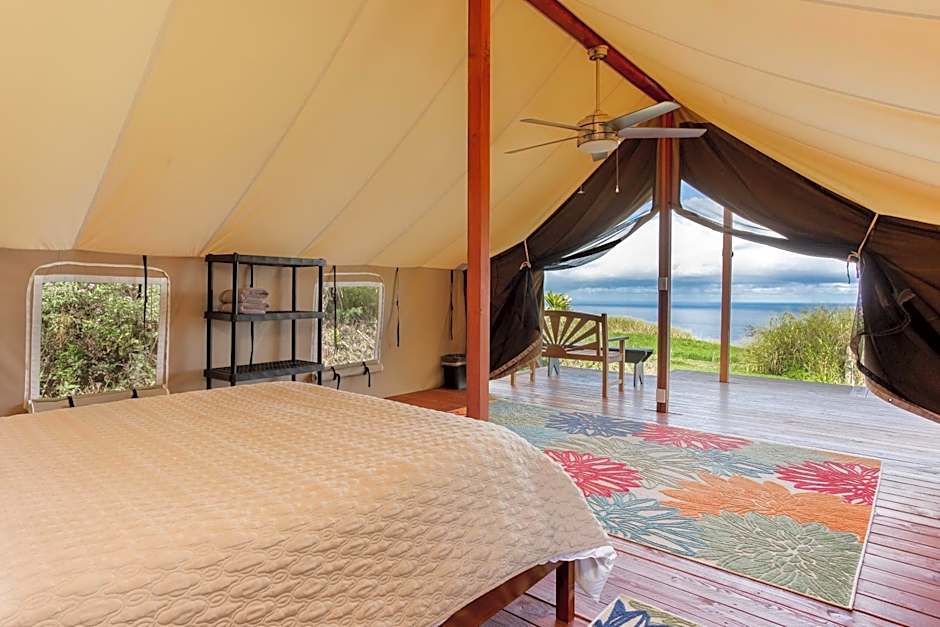 Waipi'o Lodge