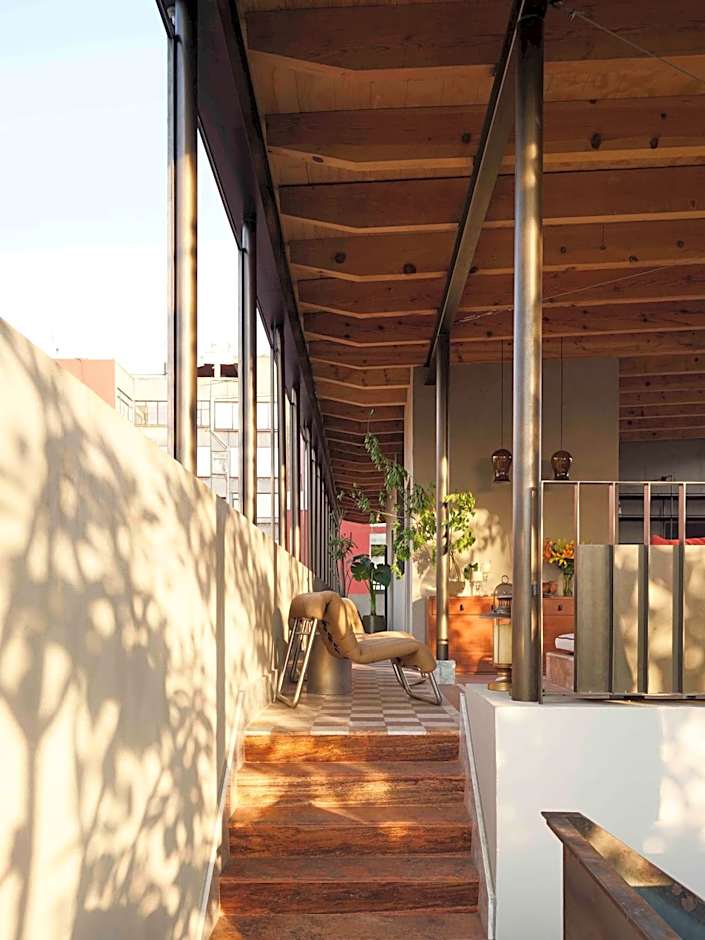 Hotel Dama